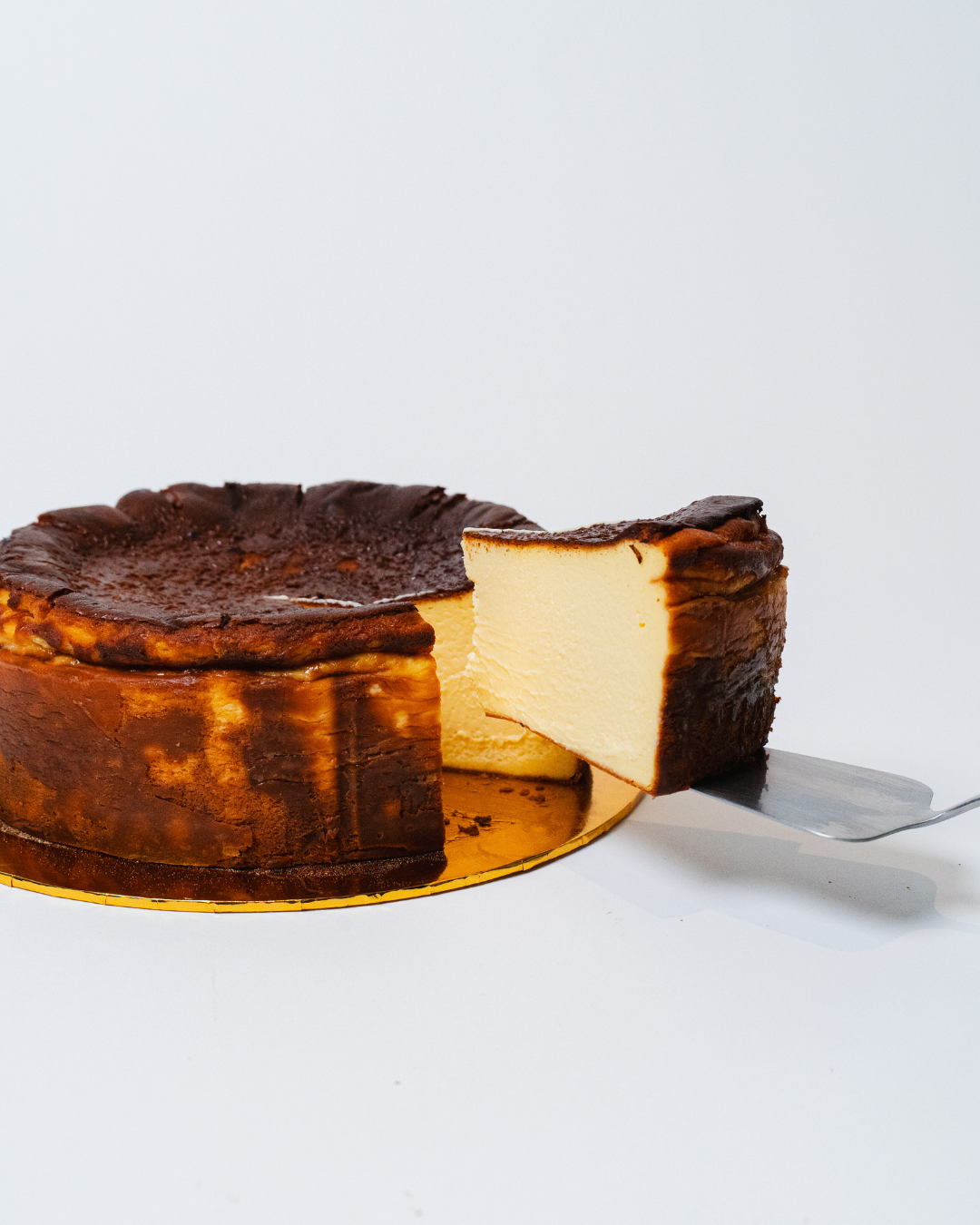 Mumu’s Signature Burnt Cheesecake